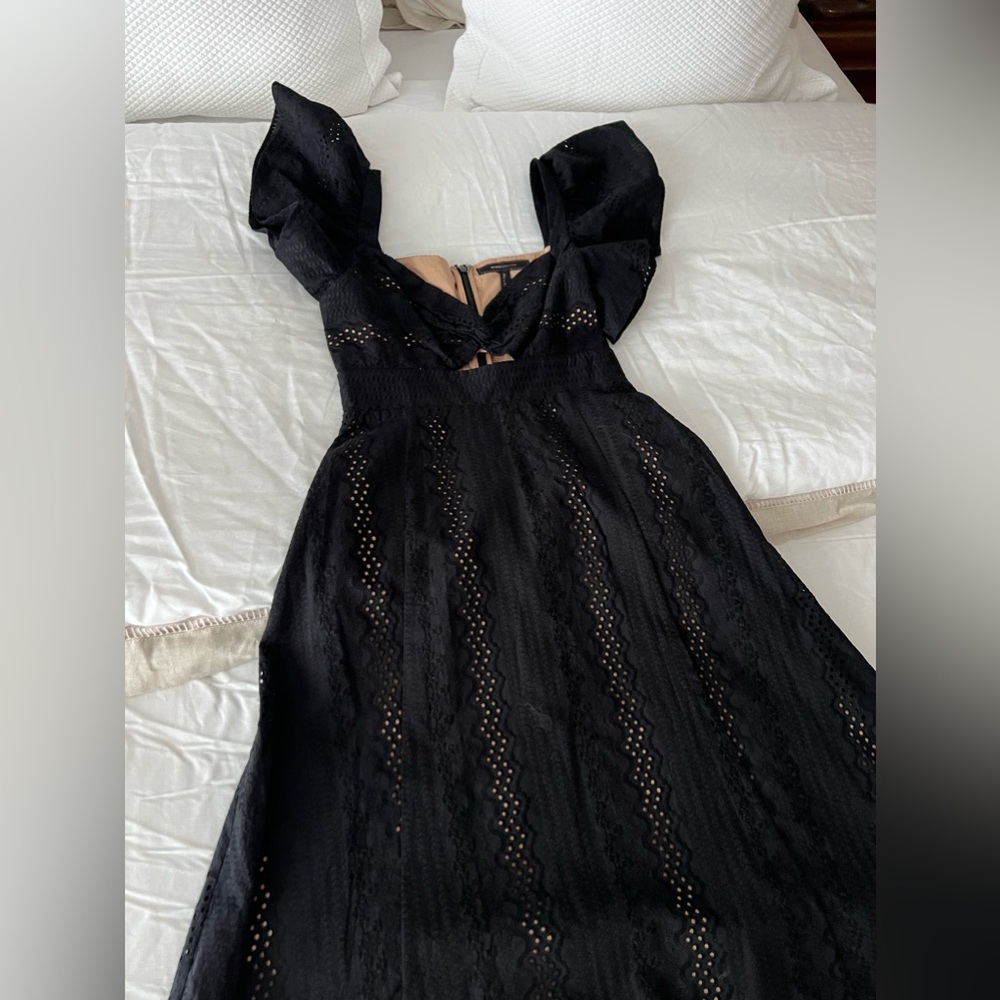 BCBGMAXAZRIA Eyelet Fit-and-Flare Midi Dress
✨ Like New – worn only once - Picture 7 of 13